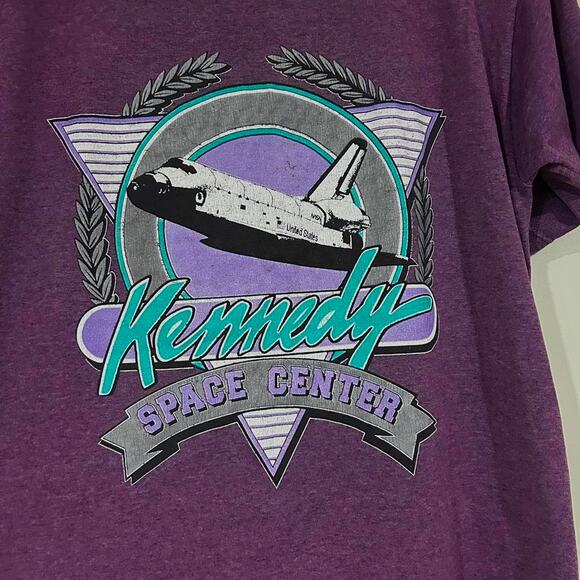 Vintage Kennedy Space Center Tee Shirt - Picture 2 of 4